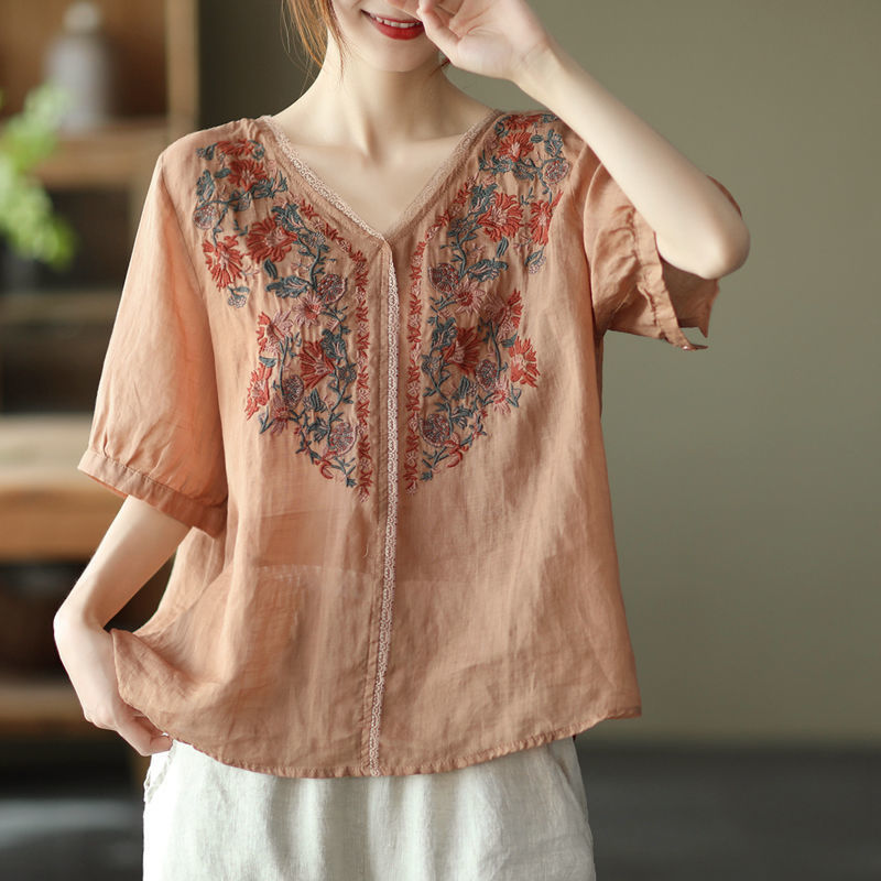 Retro Art Heavy Industry Embroidered Cotton And Hemp Top For Women